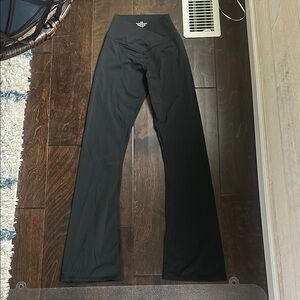 Amazon Black Women's Flair Leggings